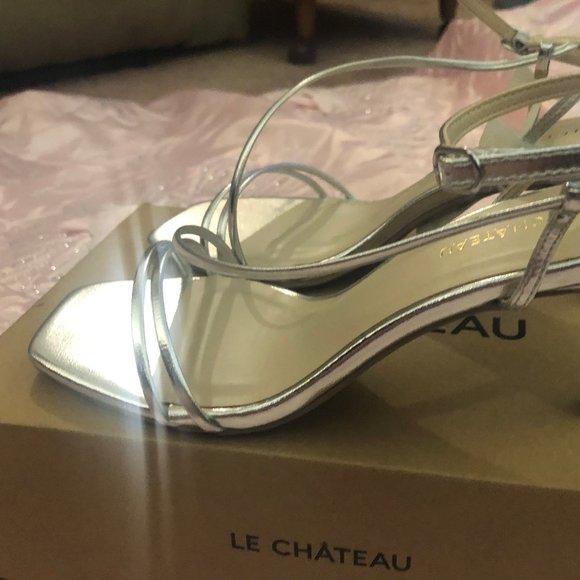 New wedding shoes. - Picture 2 of 7